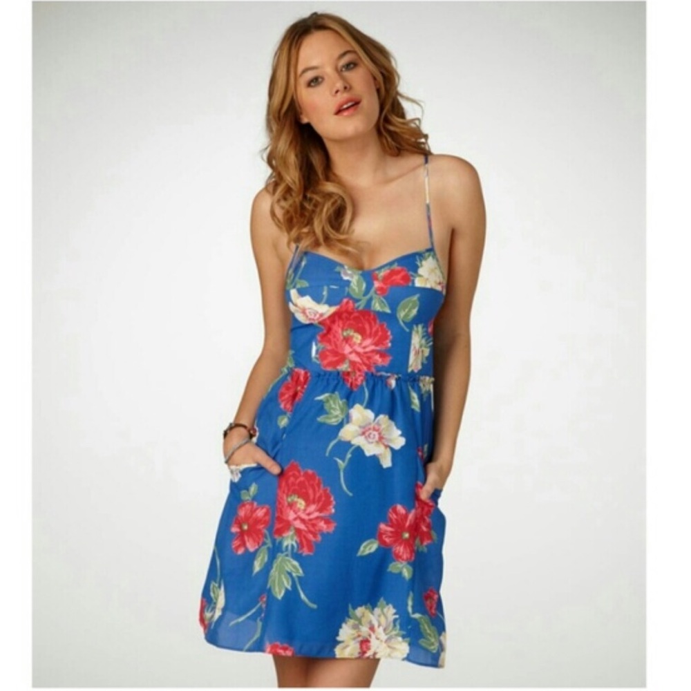 American eagle blue floral sundress